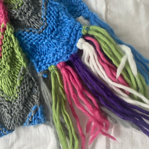 Hollister scarf - Picture 4 of 4